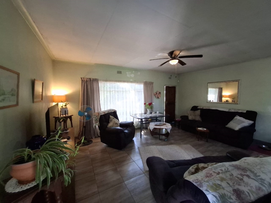 4 Bedroom Property for Sale in Rustenburg Central North West
